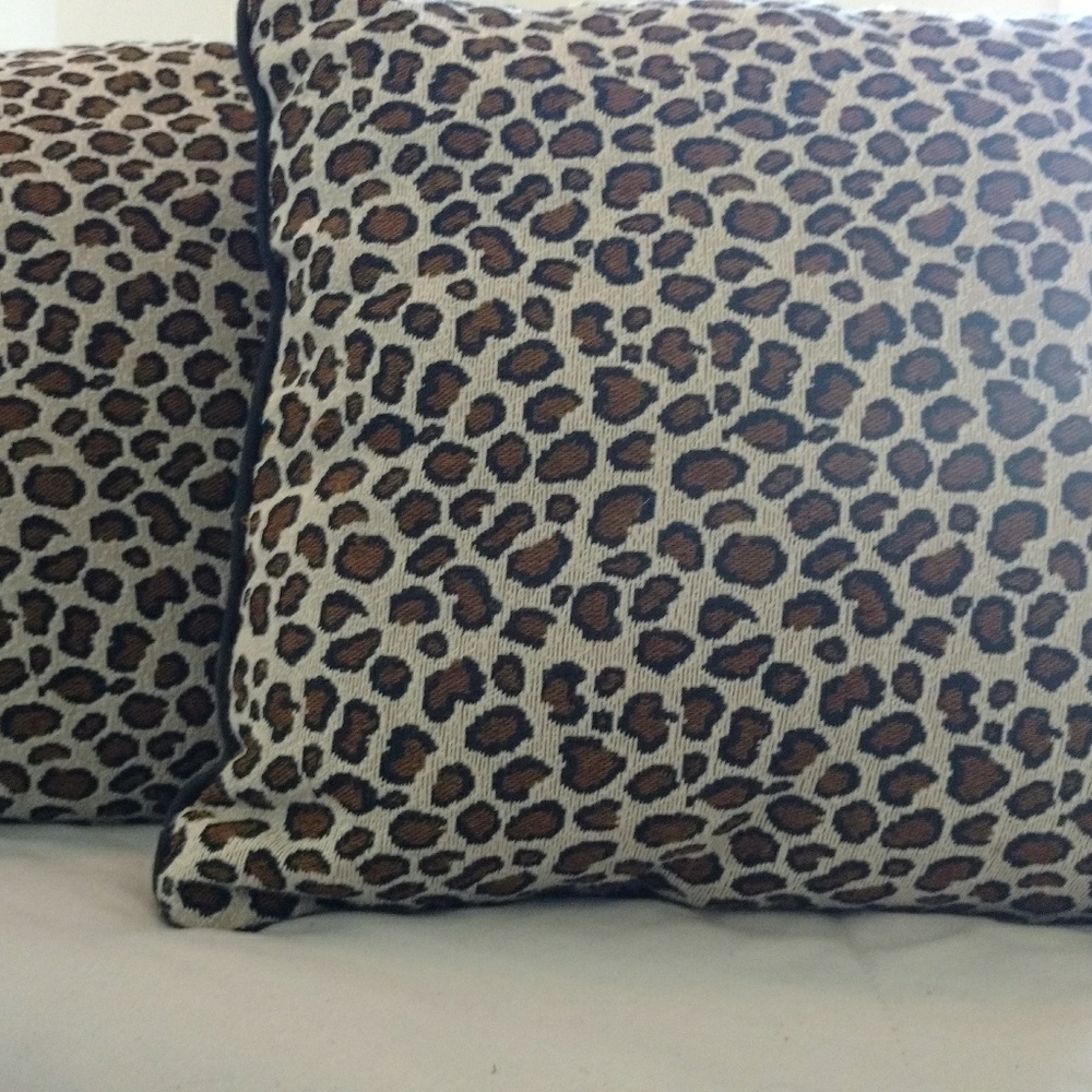Throw pillows
